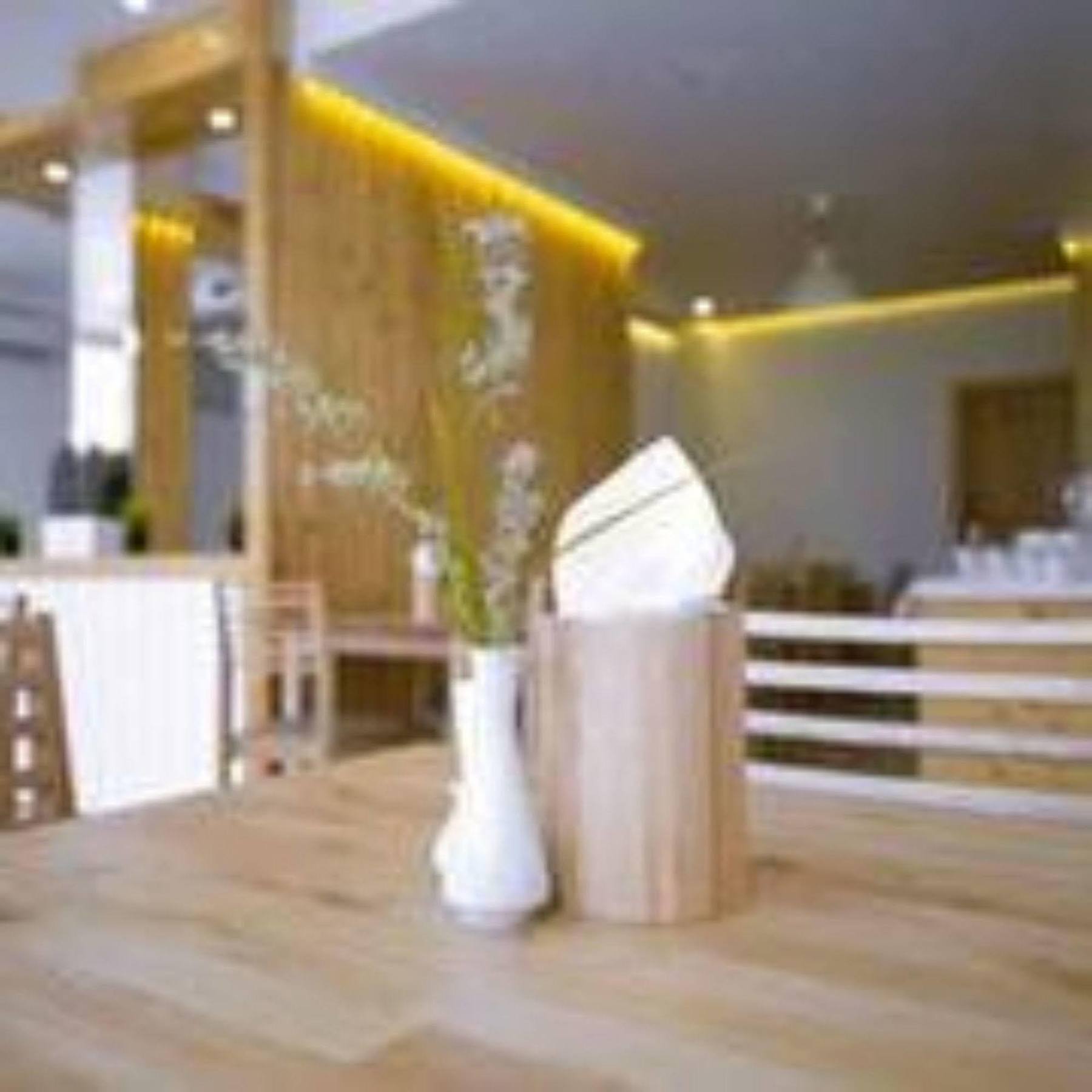Pine Lodge Malé Buitenkant foto